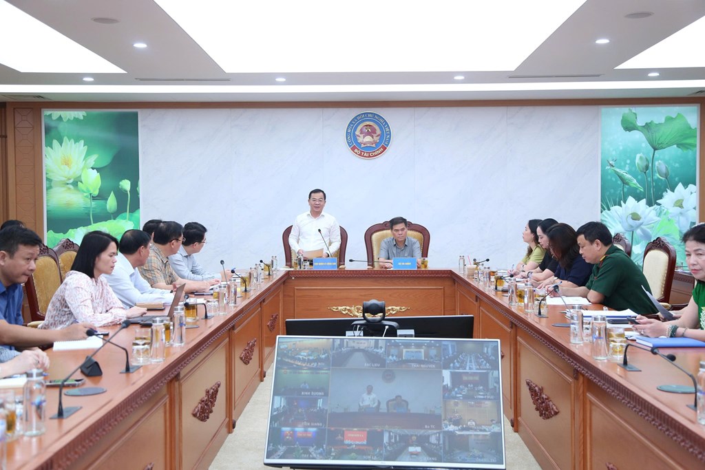 bo-tai-chinh-trien-khai-chinh-sach-moi-ve-tai-san-cong-toi-cac-dia-phuong