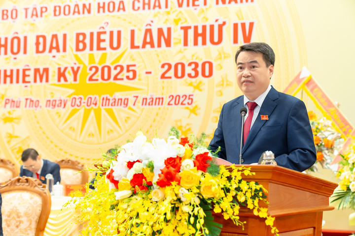 giai-phap-phat-trien-kinh-te-xanh-kinh-te-tuan-hoan-trong-doanh-nghiep-hoa-chat