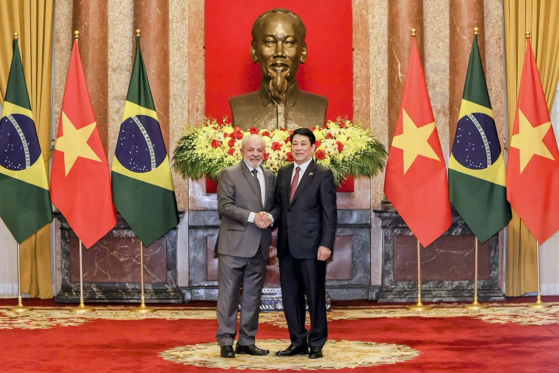 brazil-cong-nhan-viet-nam-la-nen-kinh-te-thi-truong