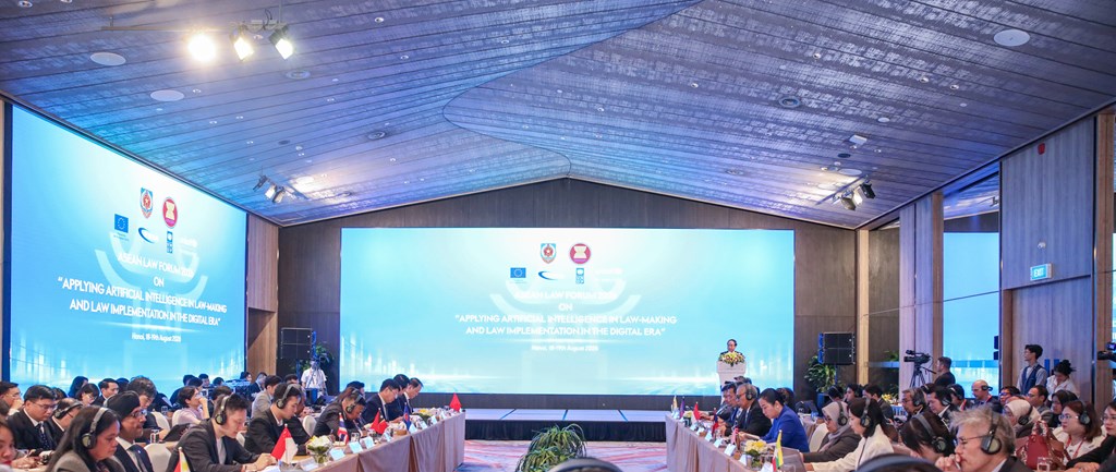 gioi-thieu-nen-tang-tro-ly-ai-phap-ly-do-cmc-lam-chu-cong-nghe-loi