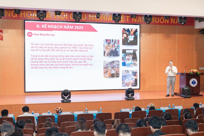 dao-tao-chuyen-doi-so-cho-cac-tieu-thuong-ban-quan-ly-cho-tai-tphcm