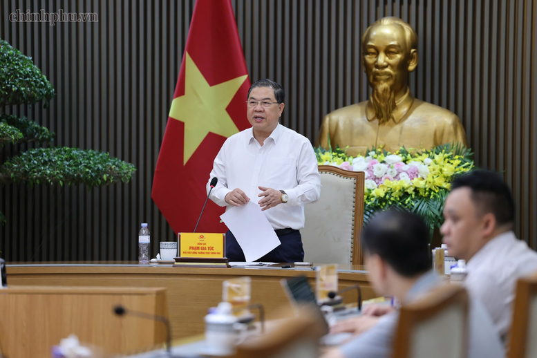 Phó Thủ tướng Thường trực Phạm Gia Túc: Nghiên cứu kết nối trực tiếp đường sắt từ sân bay Gia Bình với trung tâm Hà Nội