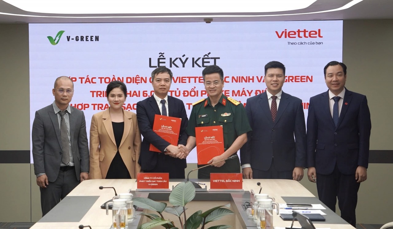 v-green-hop-tac-voi-viettel-bac-ninh-trien-khai-6000-tu-doi-pin-xe-may-dien