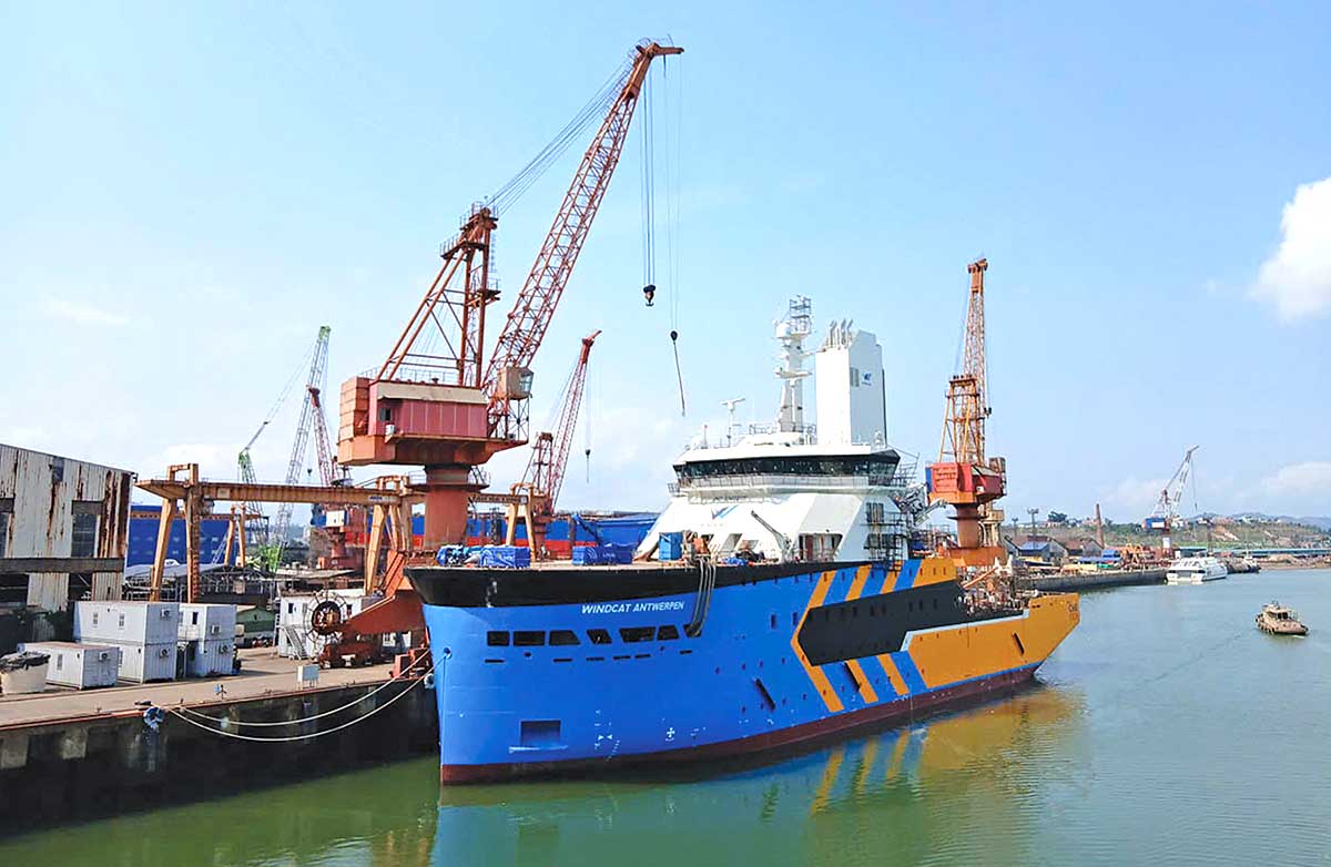 Doanh nghiệp đóng tàu SBIC chạy đua thực hiện nhiệm vụ kép