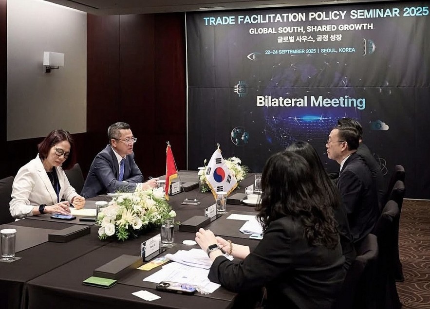 hai-quan-viet-nam-tham-gia-hoi-nghi-cap-cao-ve-tao-thuan-loi-thuong-mai-tai-han-quoc