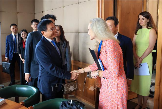 viet-nam-de-nghi-wto-wef-tiep-tuc-dong-hanh-cung-qua-trinh-phat-trien