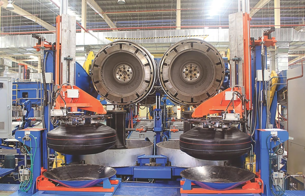 tap-doan-hoa-chat-viet-nam-vuot-len-thach-thuc-tien-phong-trong-chuyen-doi-kep