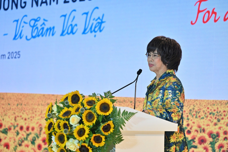 Chia sẻ xúc động của Anh hùng Lao động Thái Hương về dinh dưỡng học đường