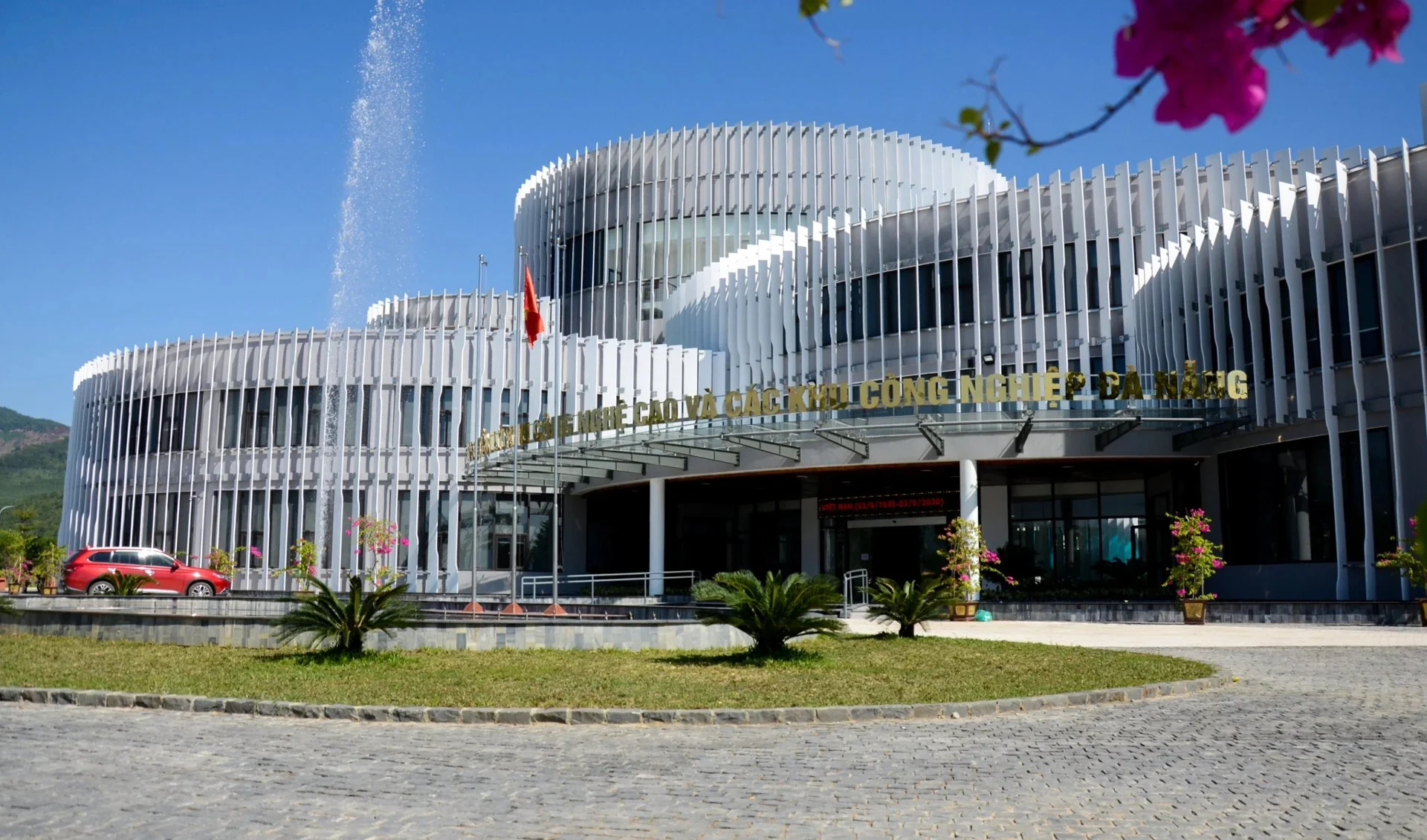 doanh-nghiep-o-to-dau-tu-hang-nghin-ty-vao-cum-cong-nghiep-o-da-nang