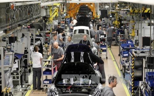 doanh-nghiep-duc-tim-kiem-nguon-nhan-luc-tu-viet-nam