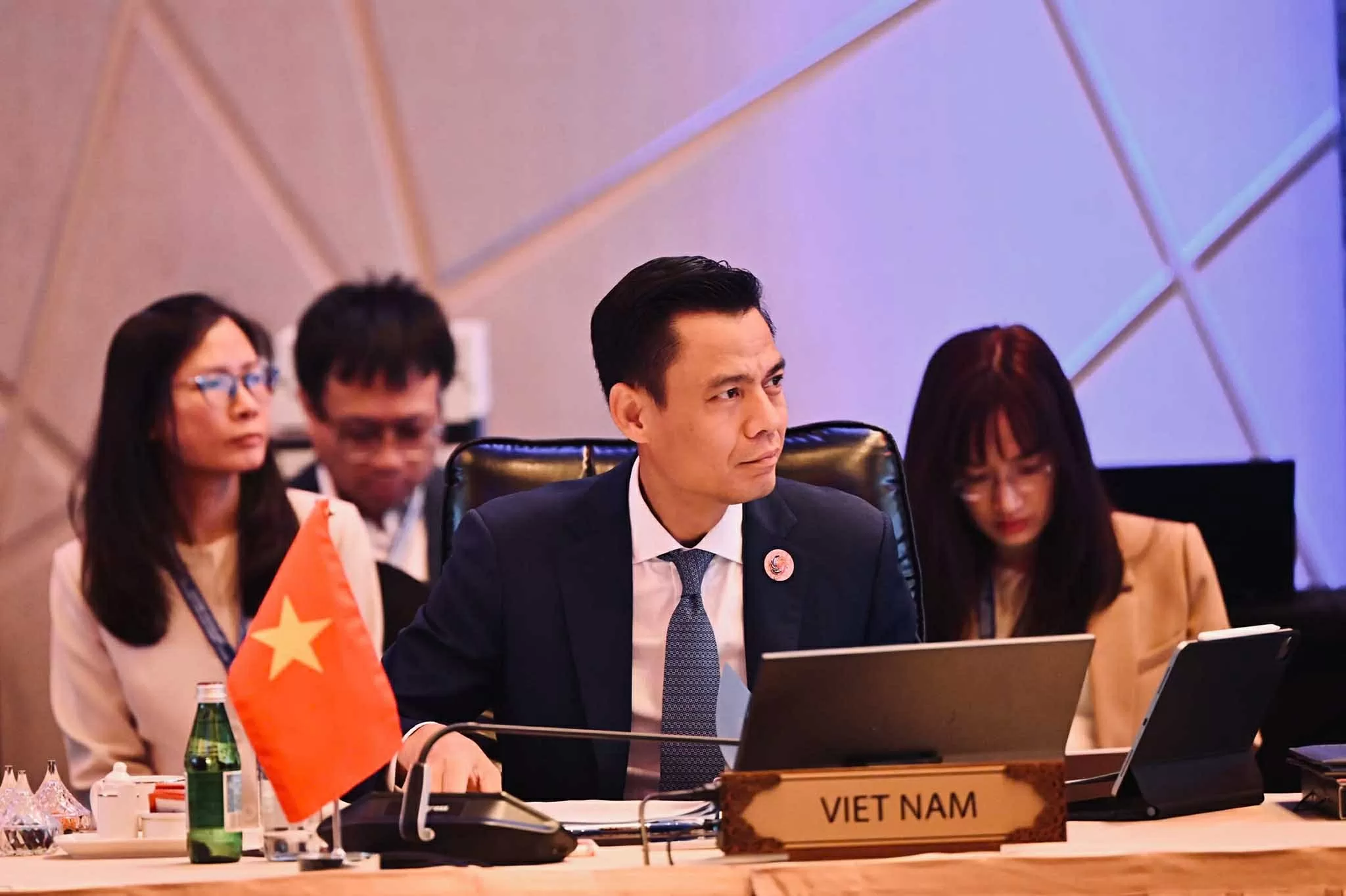 ra-soat-cong-tac-chuan-bi-cho-chuoi-cac-hoi-nghi-cap-cao-asean-va-giua-asean-voi-cac-doi-tac-20250911084537.webp