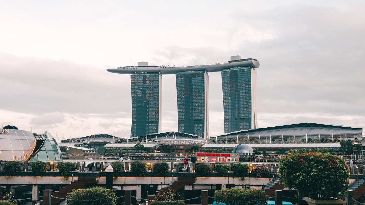 xep-hang-nang-luc-canh-tranh-toan-cau-nam-2026-singapore-dan-dau-hong-kong-trung-quoc-dat-thanh-tich-an-tuong