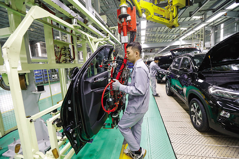 doanh-nhan-viet-nua-the-ky-viet-nen-khat-vong