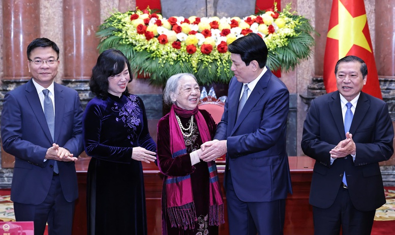 chu-tich-nuoc-nganh-y-te-viet-nam-da-dat-duoc-nhieu-thanh-tuu-to-lon-de-lai-nhung-dau-an-sau-sac