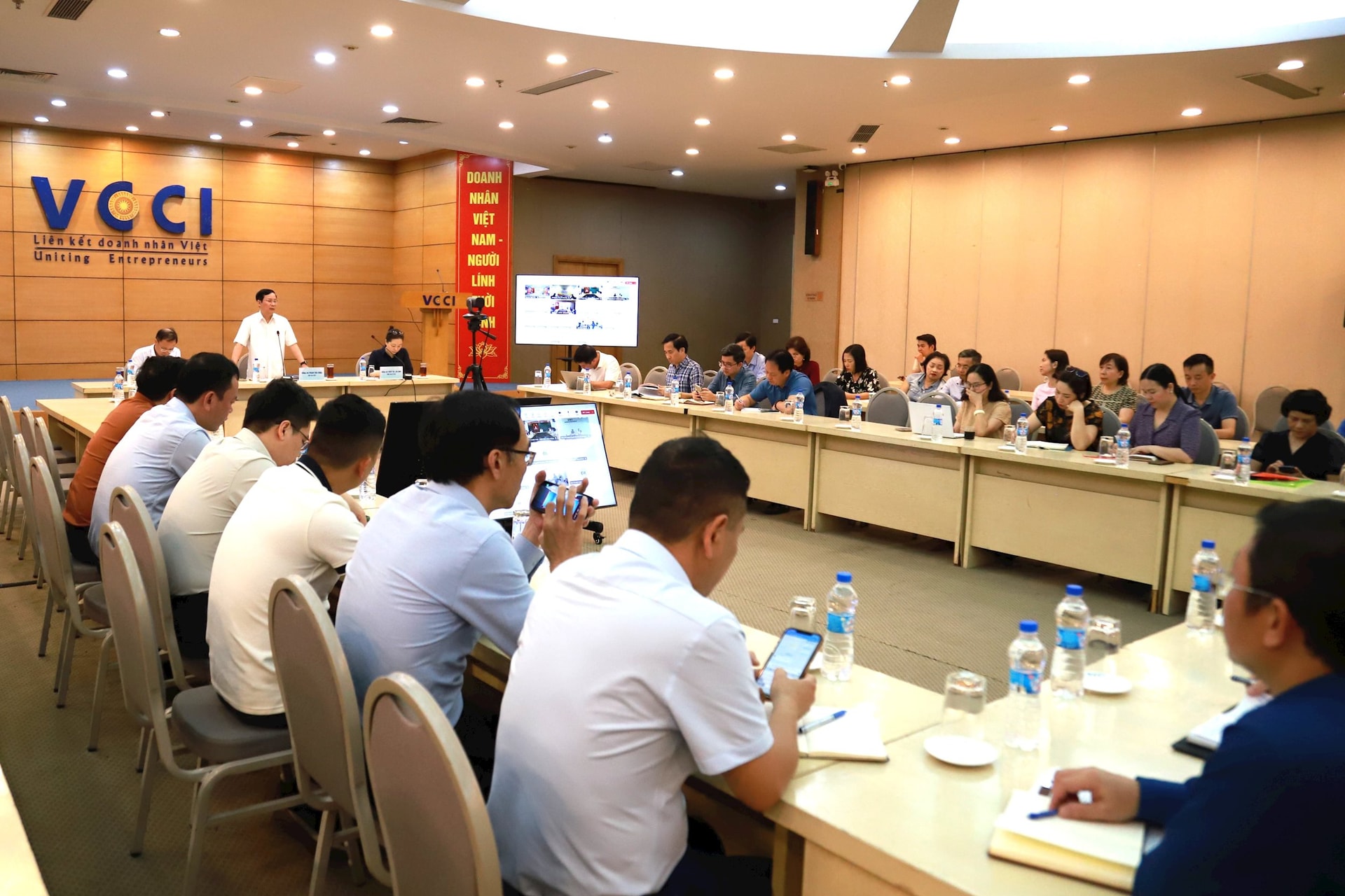 vcci-doi-moi-de-vuon-minh-trong-ky-nguyen-moi