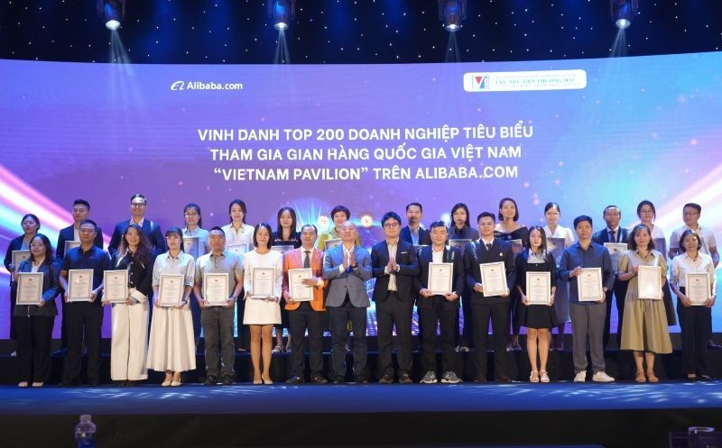 cong-bo-200-doanh-nghiep-tieu-bieu-tham-gia-gian-hang-quoc-gia-viet-nam
