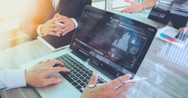 loi-the-von-va-cong-nghe-dinh-hinh-lai-cuc-dien-thi-truong-chung-khoan-nam-2026