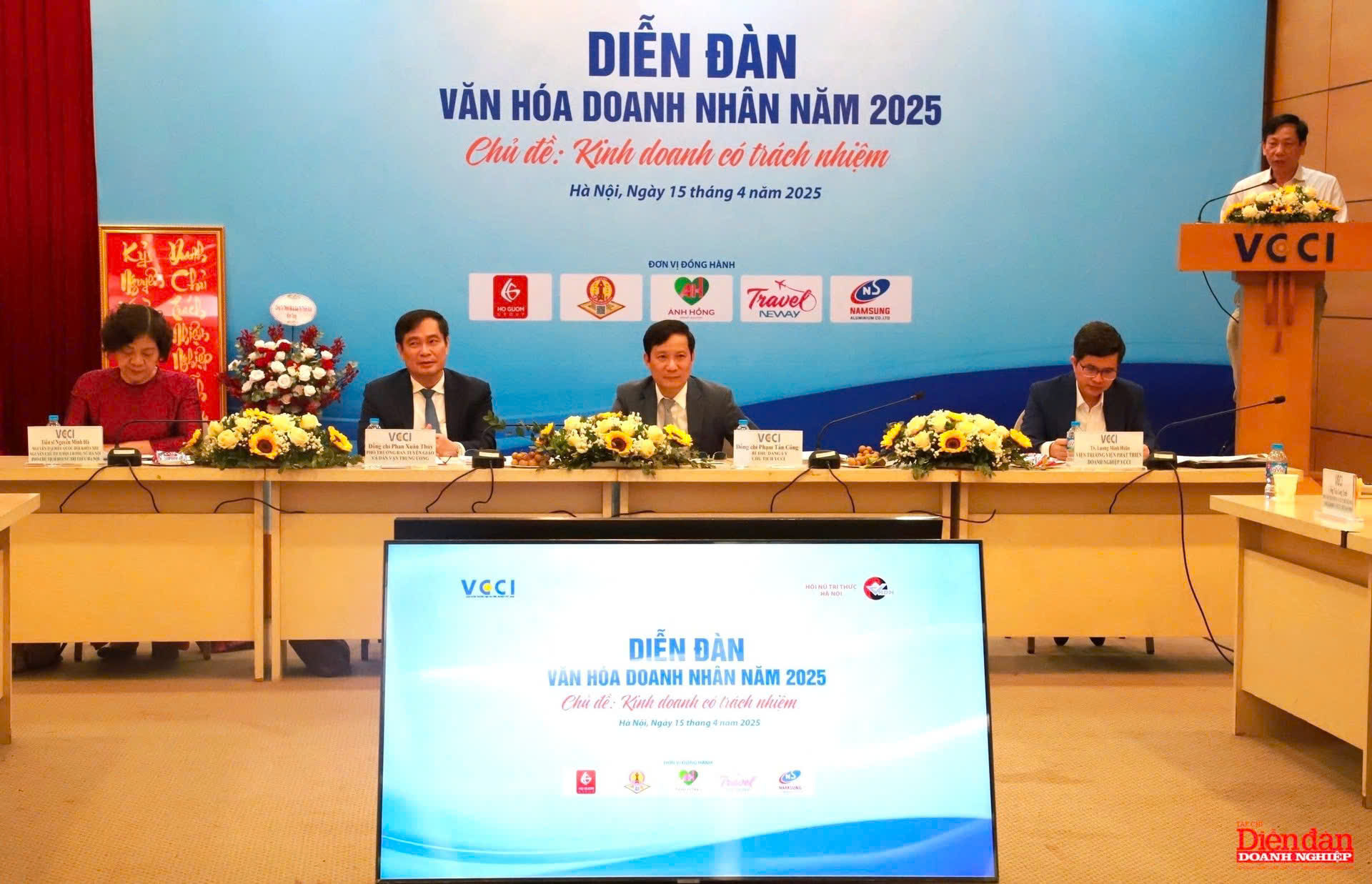 binh-chon-xep-hang-doanh-nghiep-van-hoa-uy-tin-nam-2025-dat-nen-mong-cho-mot-ky-nguyen-kinh-te-moi