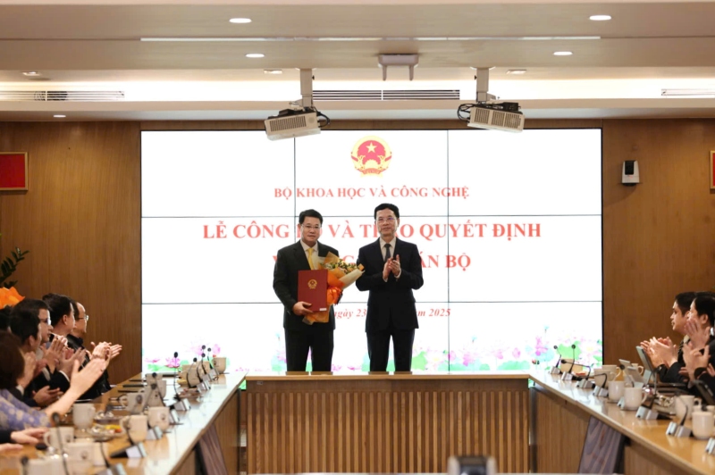 tan-chu-tich-vnpost-vnpost-can-buoc-ra-khoi-mo-hinh-doanh-nghiep-truyen-thong