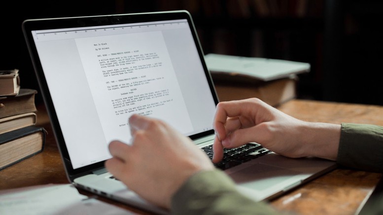 Thủ tướng yêu cầu khẩn trương sửa đổi, bổ sung 63 văn bản quy phạm pháp luật