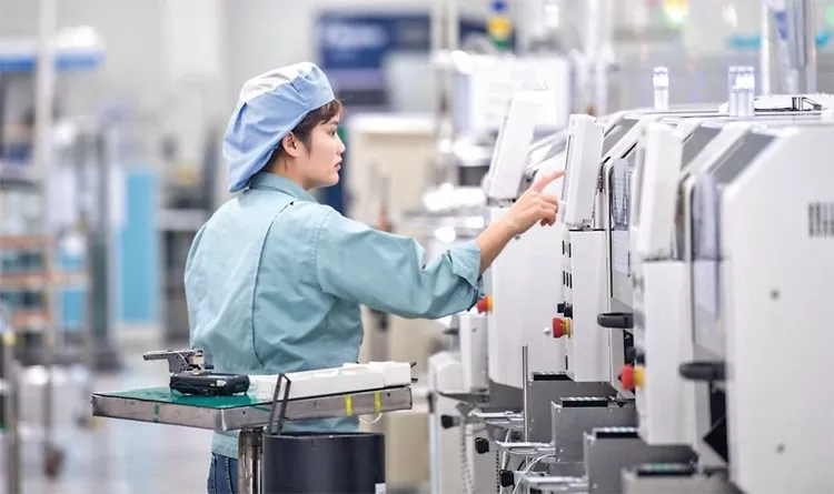 de-cong-nghiep-dien-tu-xung-danh-voi-vi-tri-xuat-khau