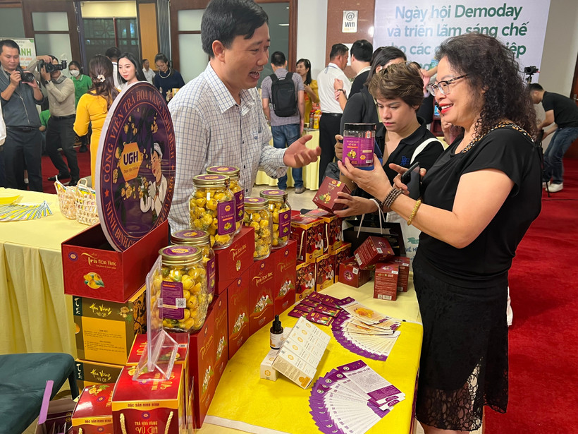 Kết nối tiêu thụ sản phẩm OCOP: "Chìa khoá" mở rộng thị trường cho nông sản Việt