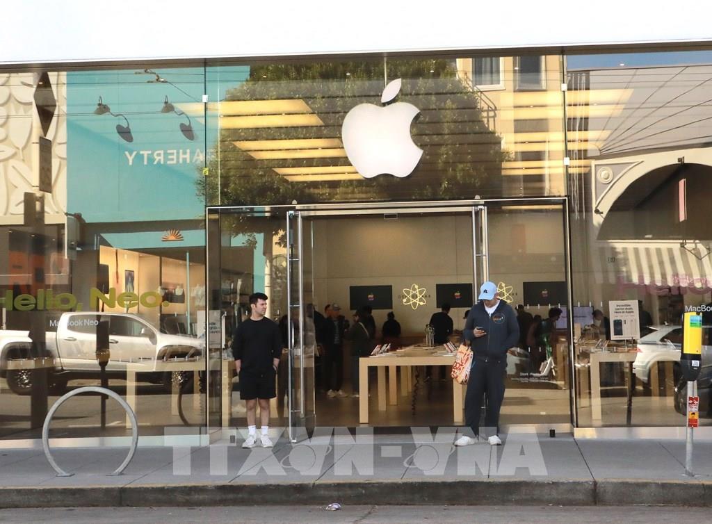 Apple tái cơ cấu hệ thống bán lẻ tại Mỹ