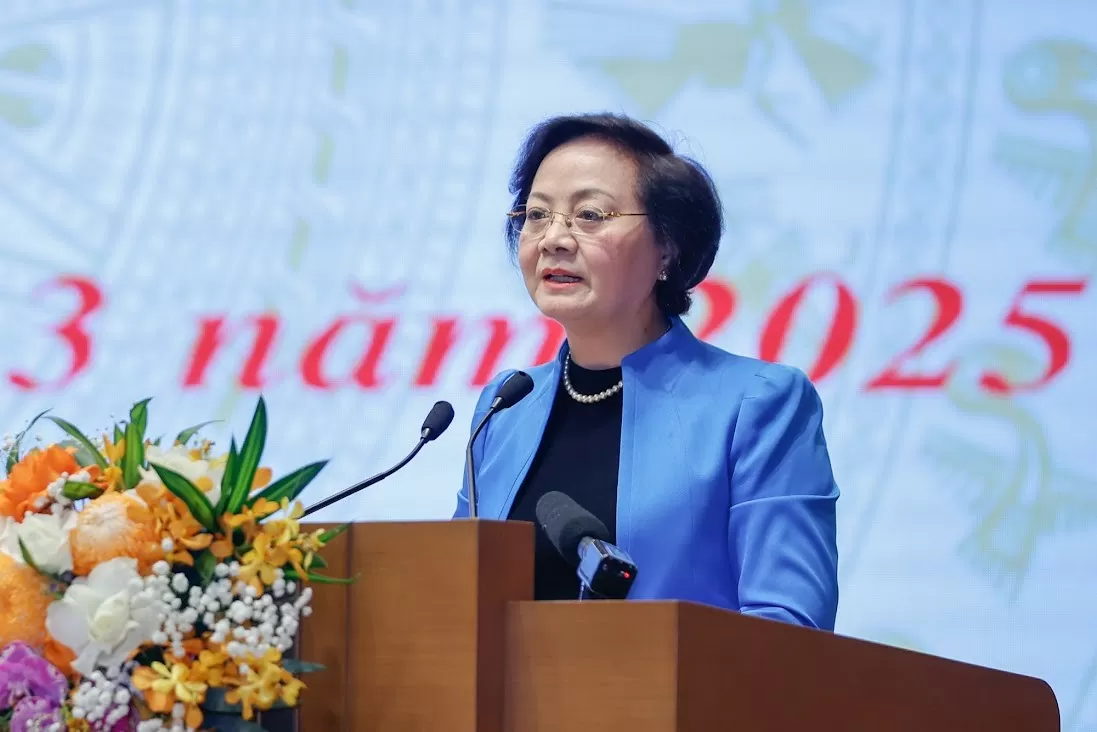 bo-noi-vu-thong-tin-moi-nhat-ve-tinh-gon-bo-may