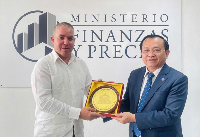 viet-nam-cuba-thuc-day-hop-tac-tai-chinh-kinh-te-song-phuong