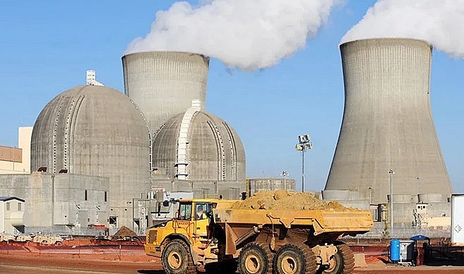 thi-truong-hang-hoa-nhieu-mat-hang-nhom-nang-luong-nguyen-lieu-cong-nghiep-bat-tang