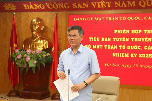 day-manh-tuyen-truyen-ve-dai-hoi-dai-bieu-dang-bo-mat-tran-to-quoc-cac-doan-the-trung-uong