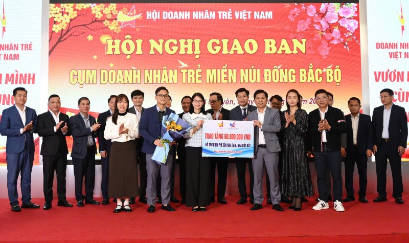 Hội DNT Việt Nam 2.jpg