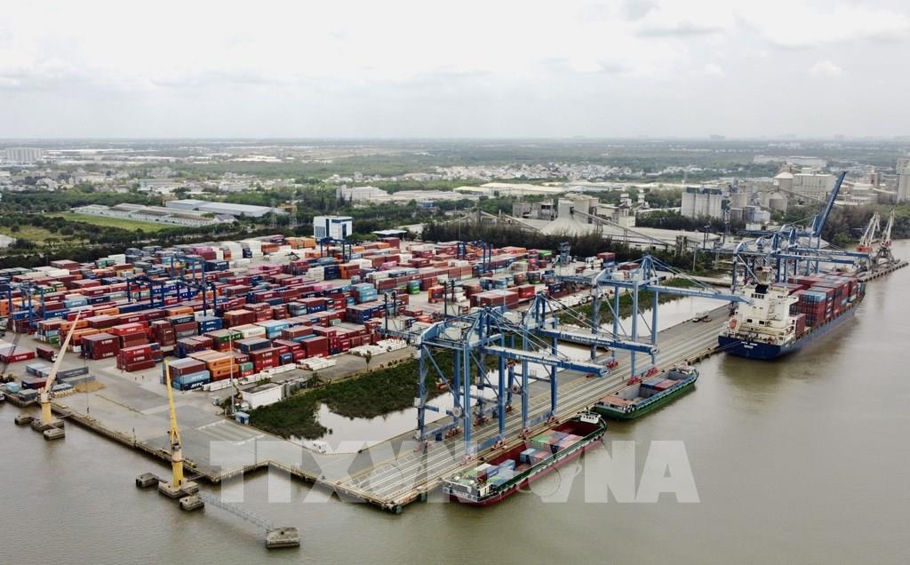 kiem-soat-chong-buon-lau-mat-hang-xang-dau