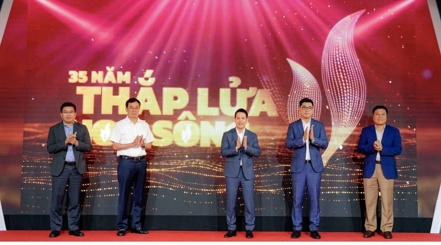 pv-gas-talks-35-nam-thap-lua-non-song-hanh-trinh-truyen-cam-hung-ket-noi-va-giu-lua-nhiet-huyet