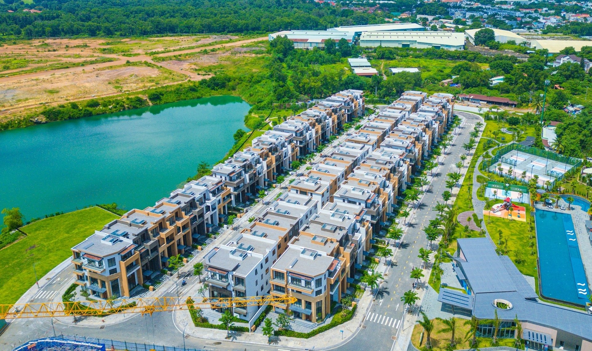 thi-truong-bat-dong-san-6-thang-thanh-khoan-chong-chenh