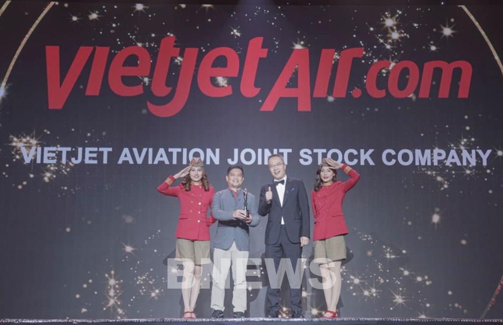 hr-asia-awards-2025-vinh-danh-vietjet-la-noi-lam-viec-tot-nhat-chau-a-lan-thu-5-lien-tiep
