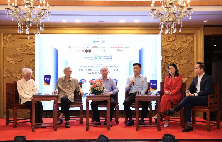 tư duy doanh nghiệp.jpg