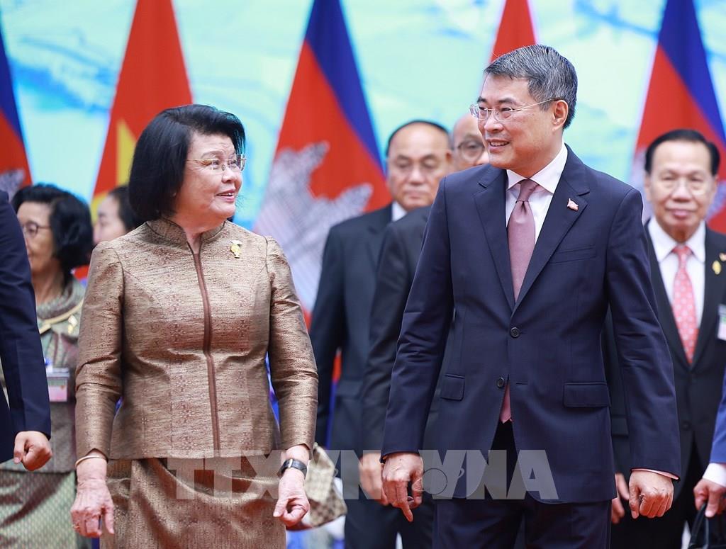 viet-nam-campuchia-nhat-tri-thuc-day-ket-noi-hai-nen-kinh-te