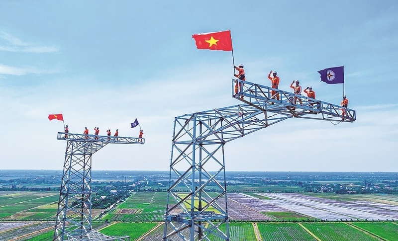 tu-chu-nang-luong-dam-bao-cho-tang-truong-ben-vung