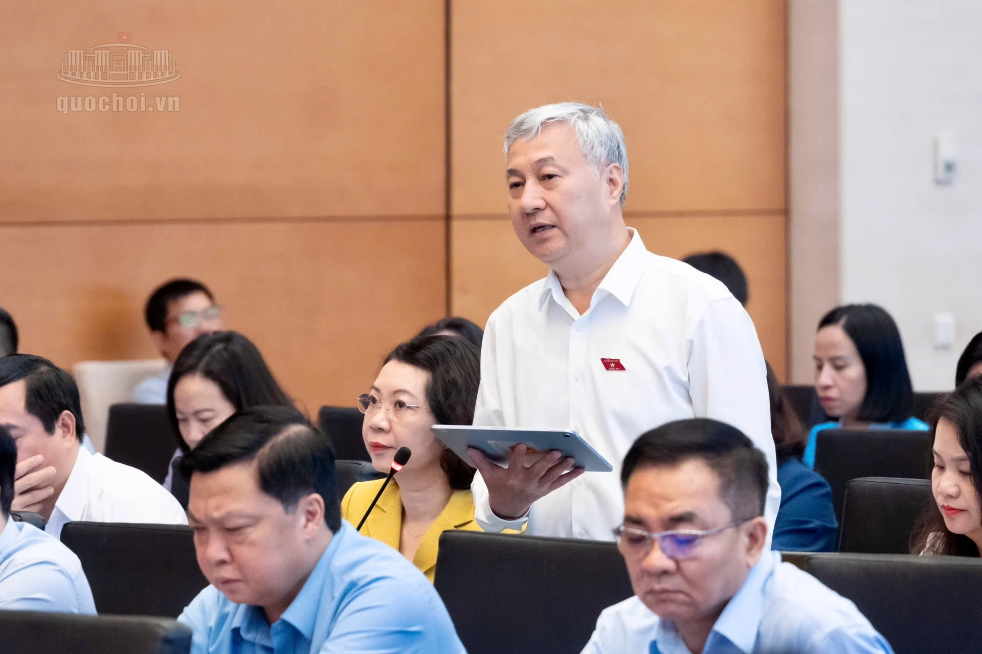dai-bieu-quoc-hoi-de-xuat-xem-lai-quy-dinh-mien-thue-thu-nhap-doanh-nghiep-trong-3-nam