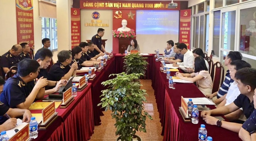 hoan-thien-luat-hai-quan-tu-thuc-tien-dia-ban-dac-thu-cua-khau-bien-gioi