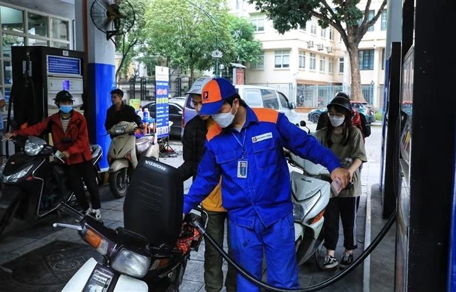 'Đề xuất bãi bỏ điều kiện kinh doanh xăng dầu còn khiêm tốn so với tiềm năng'