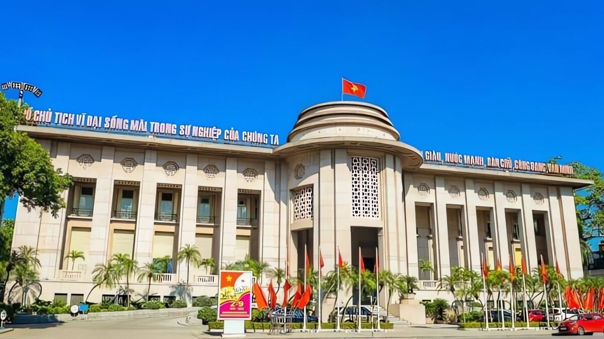 NHNN 'lệnh' các ngân hàng cắt giảm lãi suất cho vay