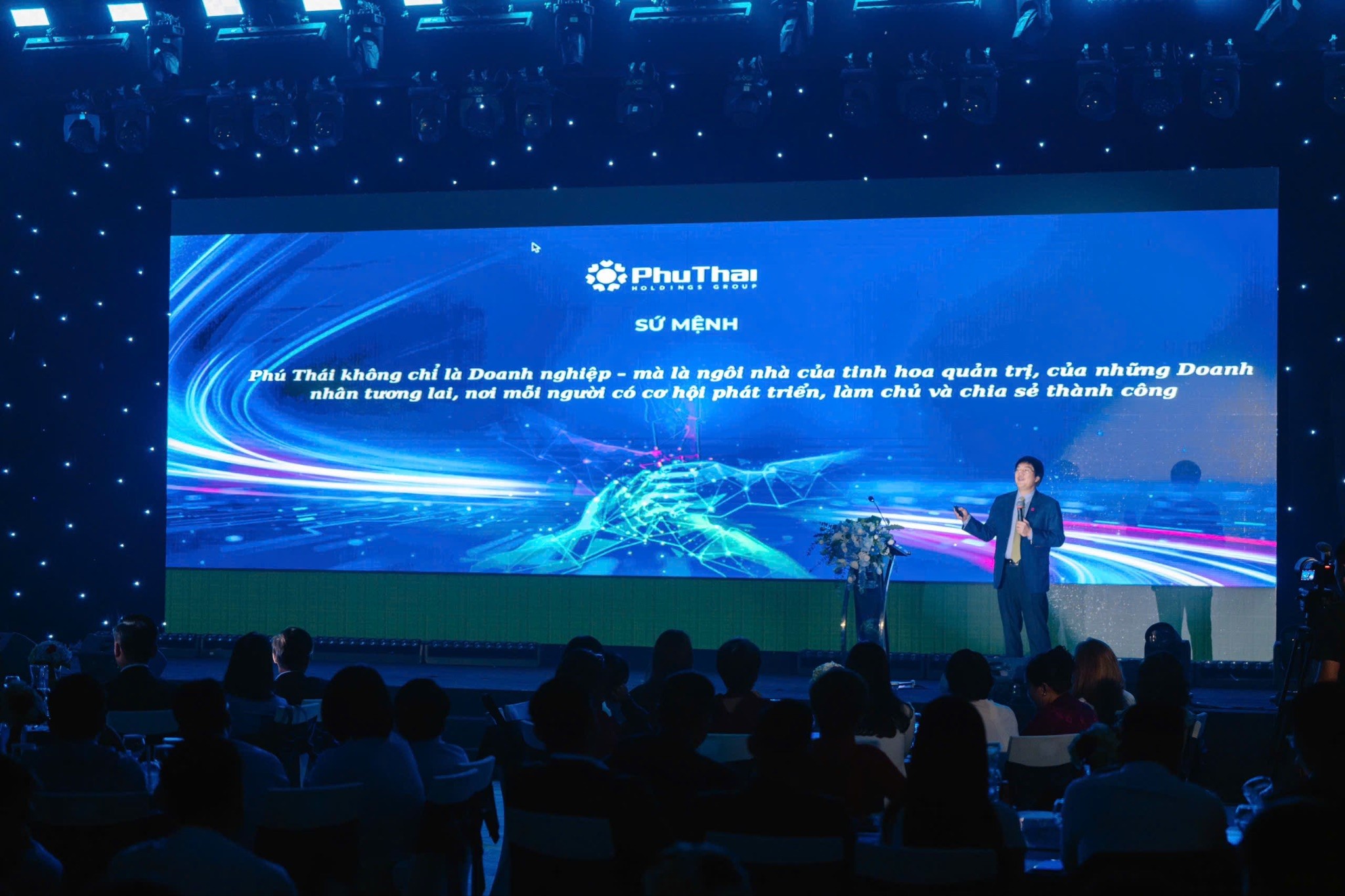 Phú thái 32 năm.jpg