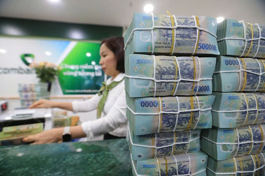 thi-truong-von-canh-tay-noi-dai-cho-muc-tieu-tang-truong-2-con-so