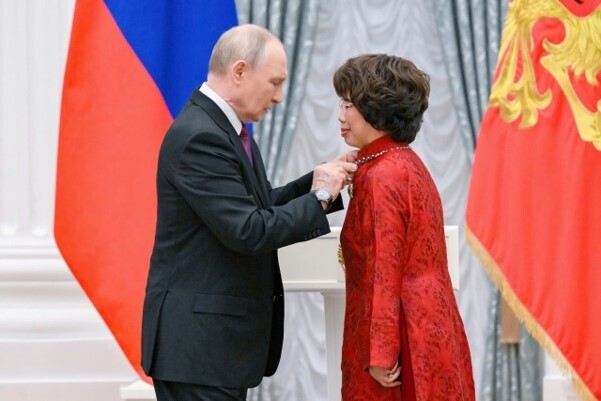 khi-pham-hanh-anh-hung-duoc-ket-tinh-tu-tinh-than-phung-su