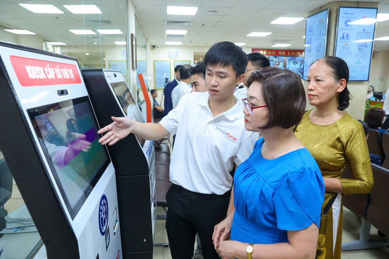 mobifone-dong-hanh-trien-khai-he-thong-thong-tin-giai-quyet-tthc-theo-mo-hinh-chinh-quyen-dia-phuong-2-cap