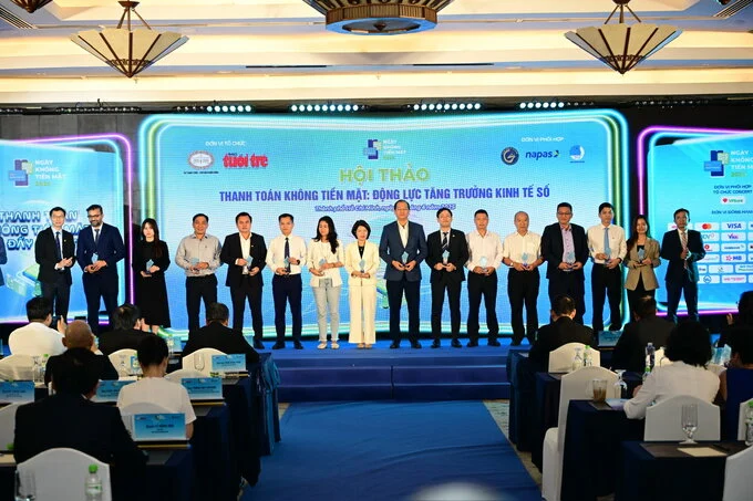 thanh-toan-khong-tien-mat-thuc-day-kinh-te-so