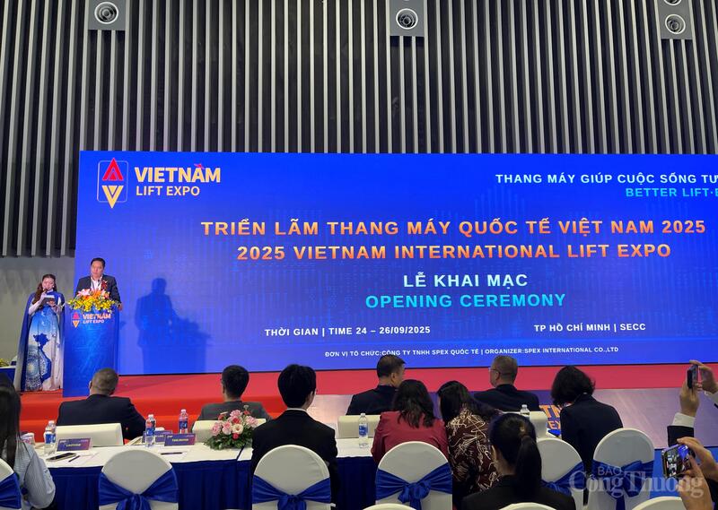 khai-mac-trien-lam-thang-may-quoc-te-viet-nam-2025