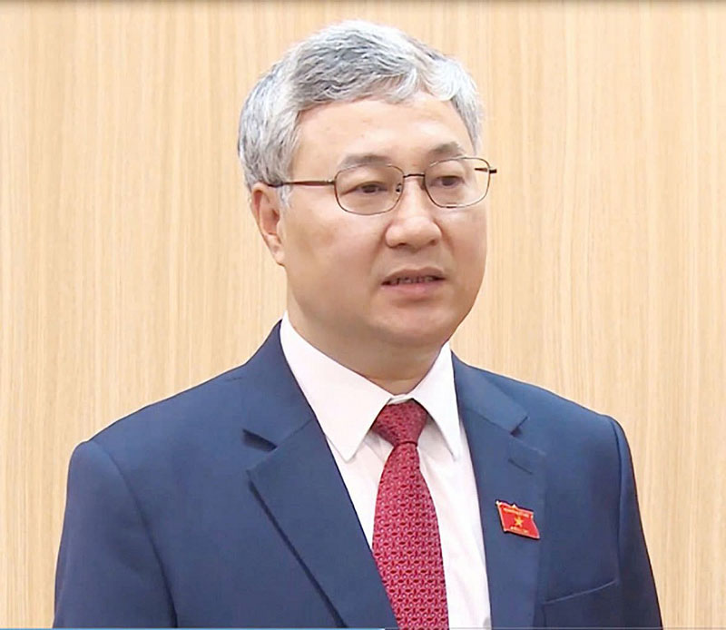 Tran Van Lam.jpg